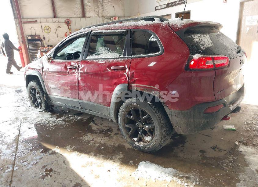 Photo 3 of 2017 Jeep Cherokee TRAILHAWK (VIN 1C4PJMBS1HD225596)