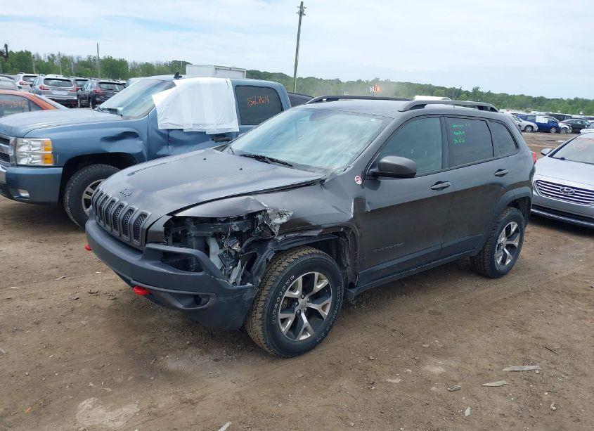 Photo 2 of 2014 Jeep Cherokee TRAILHAWK (VIN 1C4PJMBS2EW159916)