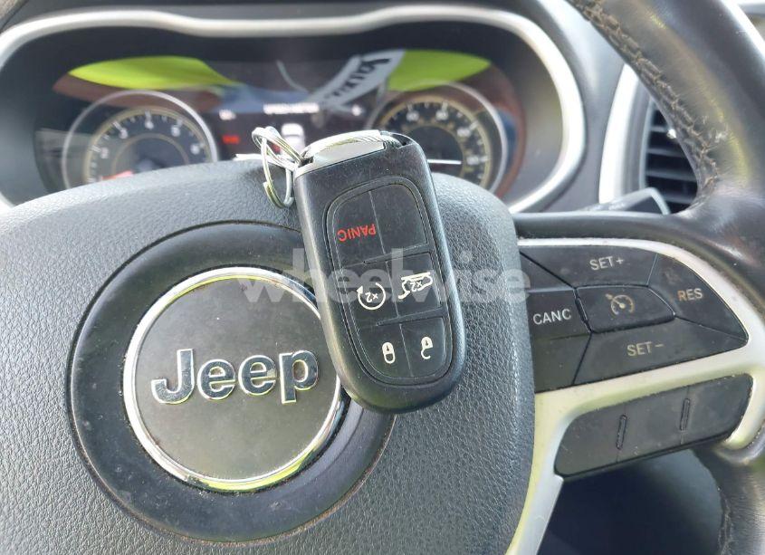 Photo 11 of 2015 Jeep Cherokee TRAILHAWK (VIN 1C4PJMBS2FW500538)