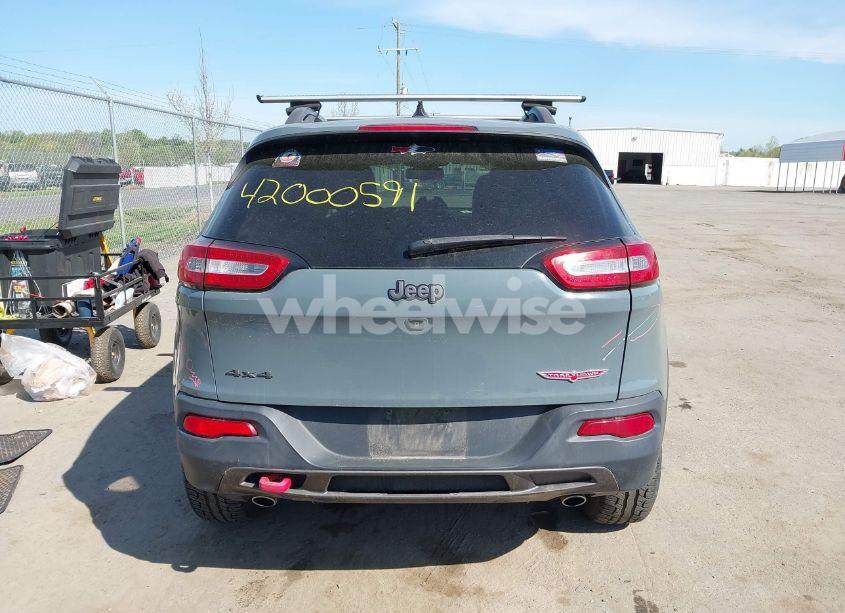 Photo 16 of 2015 Jeep Cherokee TRAILHAWK (VIN 1C4PJMBS2FW500538)