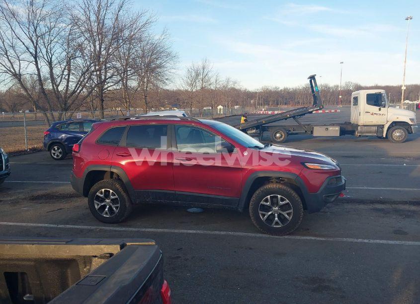 Photo 13 of 2015 Jeep Cherokee TRAILHAWK (VIN 1C4PJMBS2FW513595)