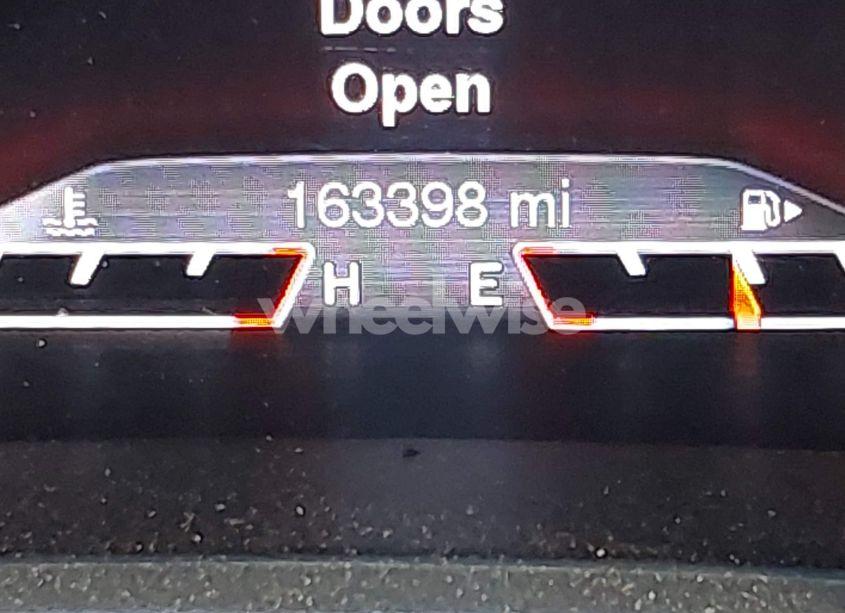 Photo 15 of 2015 Jeep Cherokee TRAILHAWK (VIN 1C4PJMBS2FW513595)