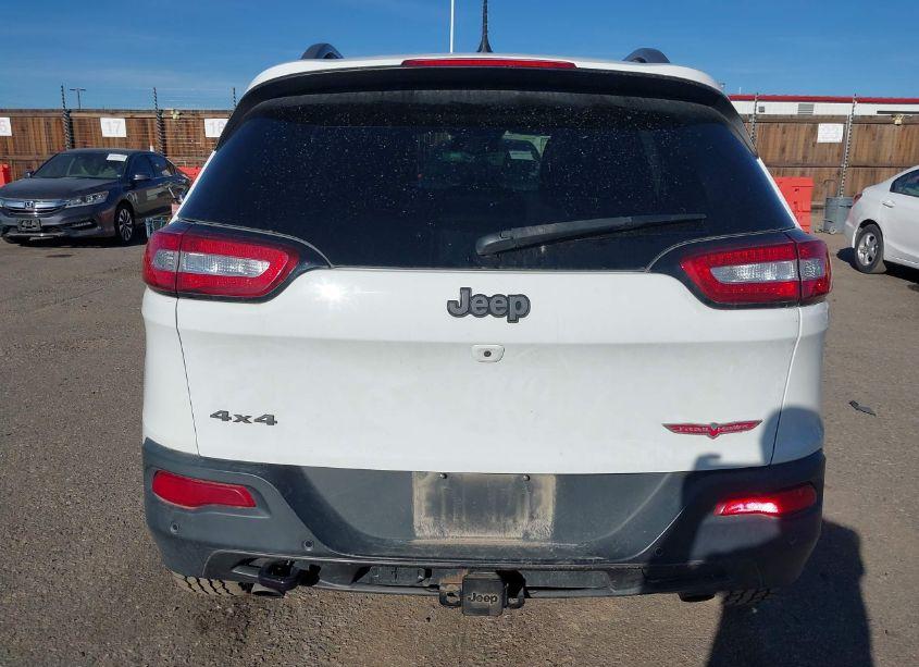Photo 16 of 2015 Jeep Cherokee TRAILHAWK (VIN 1C4PJMBS2FW757019)