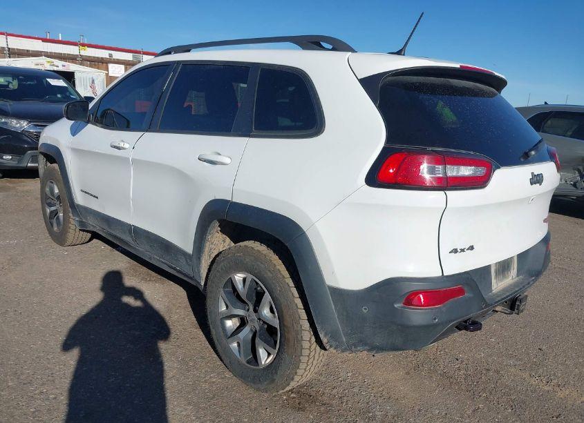 Photo 3 of 2015 Jeep Cherokee TRAILHAWK (VIN 1C4PJMBS2FW757019)