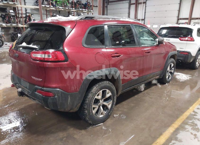 Photo 4 of 2015 Jeep Cherokee TRAILHAWK (VIN 1C4PJMBS2FW772748)