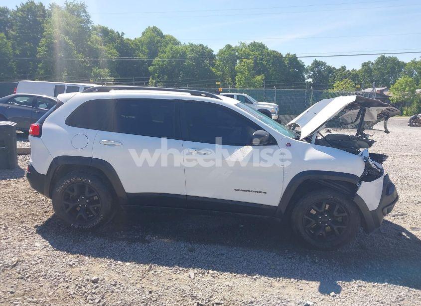 Photo 13 of 2017 Jeep Cherokee TRAILHAWK L PLUS 4X4 (VIN 1C4PJMBS2HD217880)