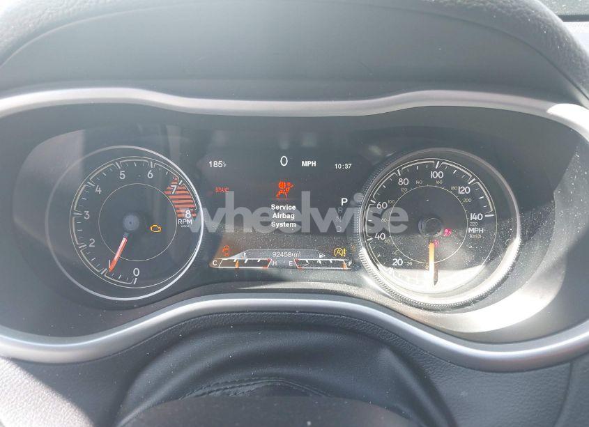 Photo 7 of 2017 Jeep Cherokee TRAILHAWK L PLUS 4X4 (VIN 1C4PJMBS2HD217880)