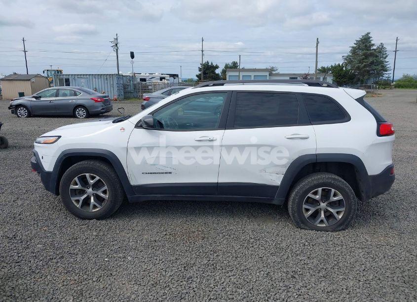 Photo 14 of 2017 Jeep Cherokee TRAILHAWK L PLUS 4X4 (VIN 1C4PJMBS2HD218558)
