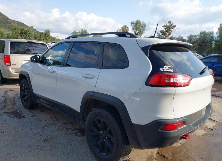 Photo 3 of 2017 Jeep Cherokee TRAILHAWK 4X4 (VIN 1C4PJMBS2HW618270)