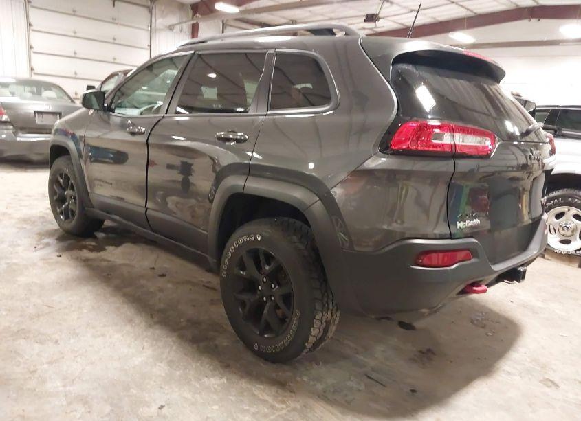 Photo 3 of 2017 Jeep Cherokee TRAILHAWK 4X4 (VIN 1C4PJMBS2HW622223)
