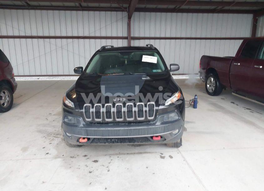 Photo 11 of 2014 Jeep Cherokee TRAILHAWK (VIN 1C4PJMBS3EW150366)
