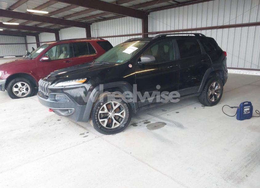 Photo 2 of 2014 Jeep Cherokee TRAILHAWK (VIN 1C4PJMBS3EW150366)