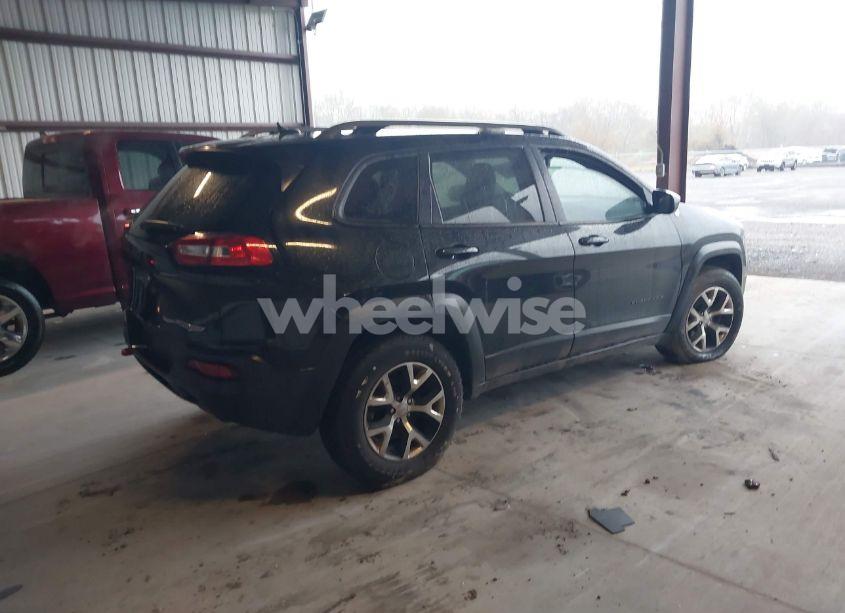 Photo 4 of 2014 Jeep Cherokee TRAILHAWK (VIN 1C4PJMBS3EW150366)