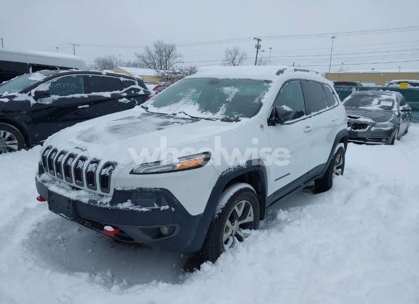 Photo 2 of 2014 Jeep Cherokee TRAILHAWK (VIN 1C4PJMBS3EW160380)