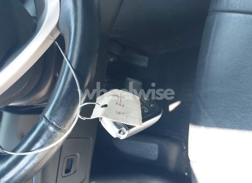 Photo 11 of 2015 Jeep Cherokee TRAILHAWK (VIN 1C4PJMBS3FW520829)