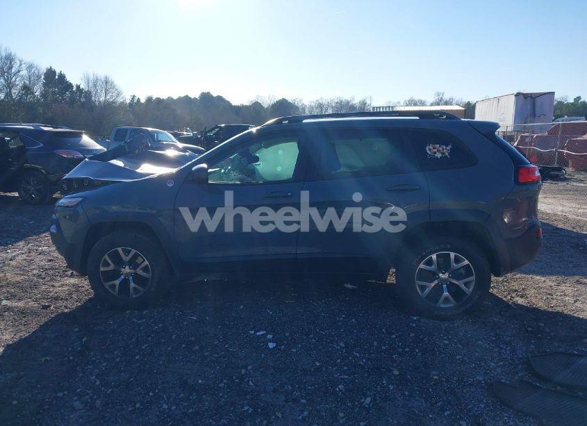 Photo 14 of 2015 Jeep Cherokee TRAILHAWK (VIN 1C4PJMBS3FW675302)