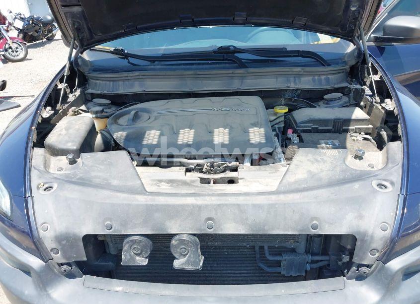 Photo 10 of 2015 Jeep Cherokee TRAILHAWK (VIN 1C4PJMBS3FW704622)