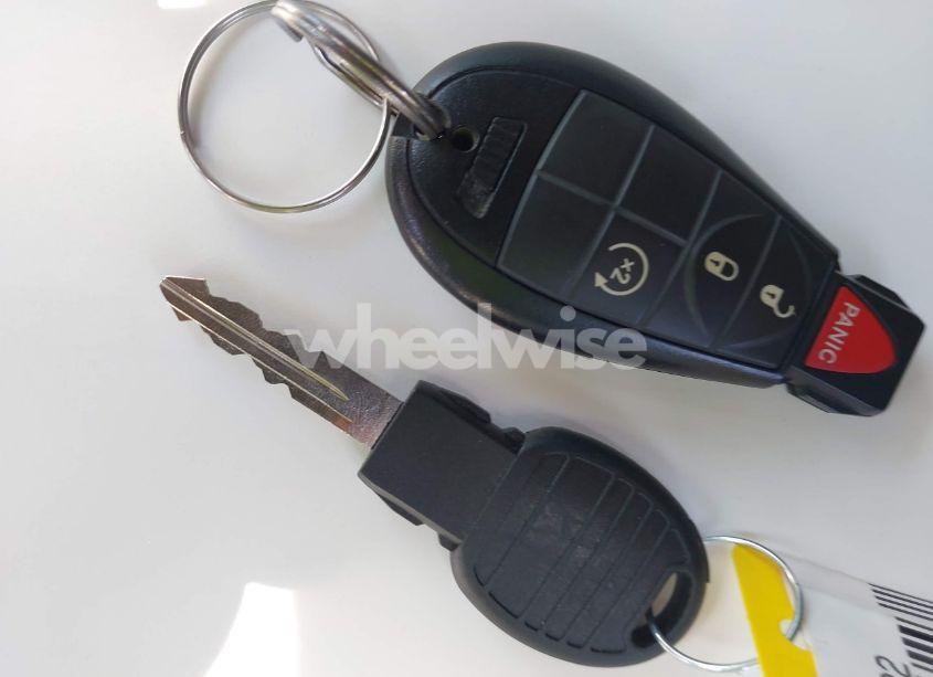 Photo 11 of 2015 Jeep Cherokee TRAILHAWK (VIN 1C4PJMBS3FW704622)