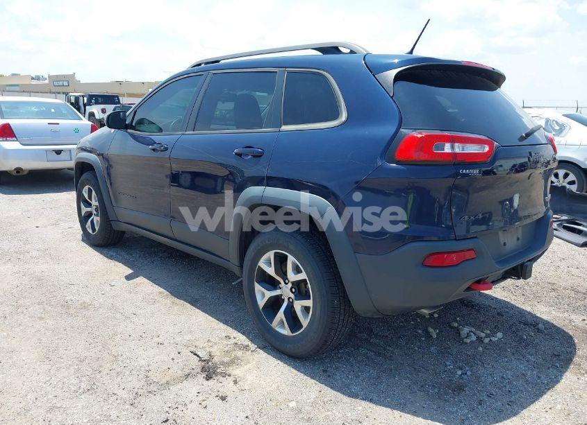 Photo 3 of 2015 Jeep Cherokee TRAILHAWK (VIN 1C4PJMBS3FW704622)