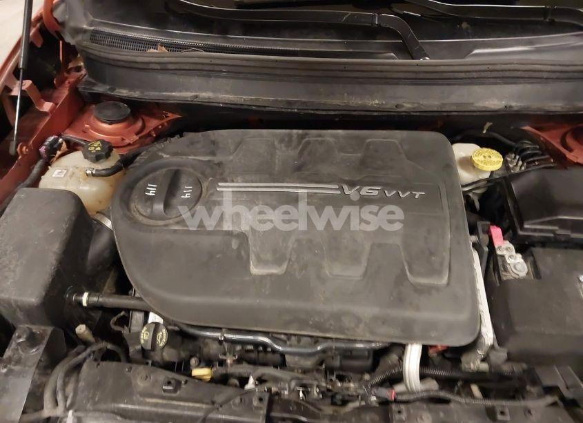 Photo 10 of 2016 Jeep Cherokee TRAILHAWK (VIN 1C4PJMBS3GW146286)