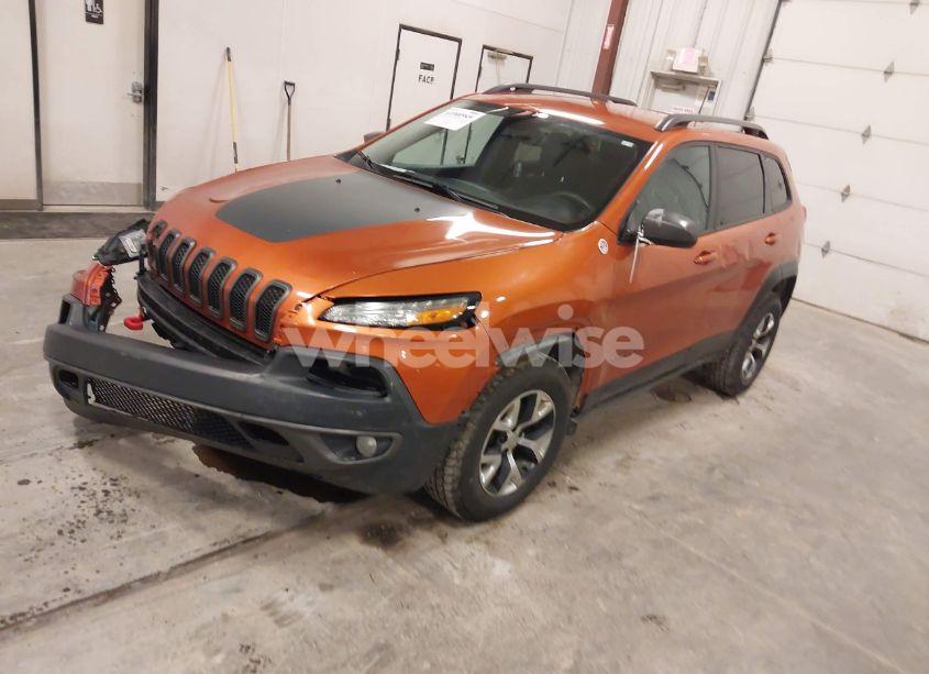 Photo 2 of 2016 Jeep Cherokee TRAILHAWK (VIN 1C4PJMBS3GW146286)