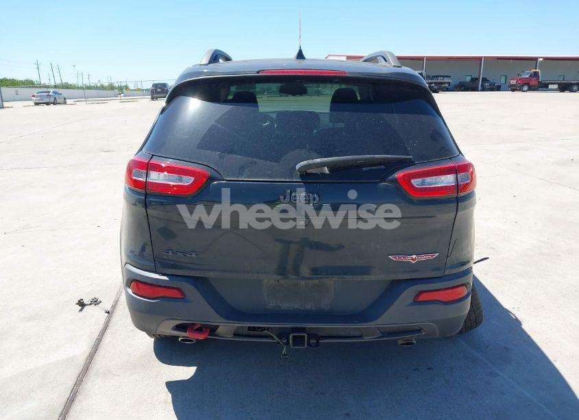 Photo 16 of 2016 Jeep Cherokee TRAILHAWK (VIN 1C4PJMBS3GW232519)