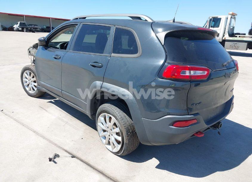 Photo 3 of 2016 Jeep Cherokee TRAILHAWK (VIN 1C4PJMBS3GW232519)