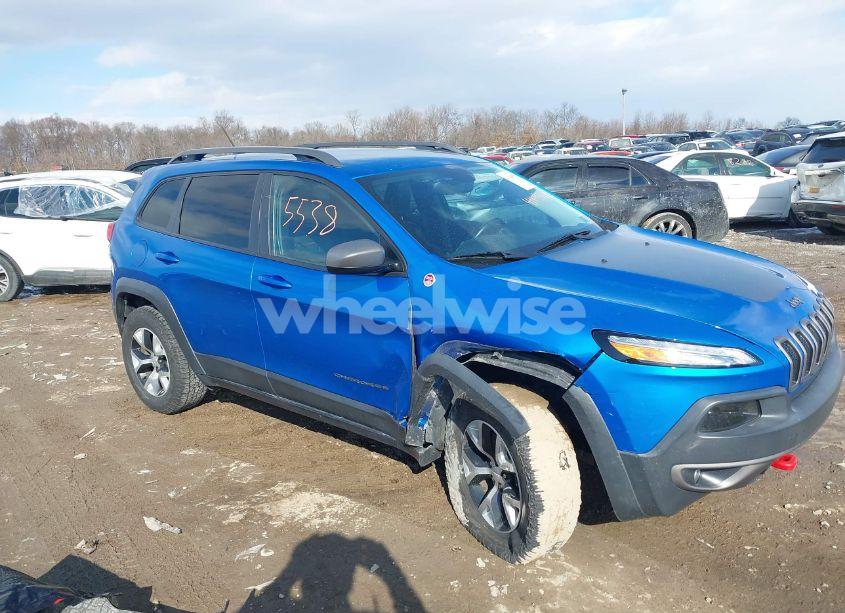 2017 Jeep Cherokee TRAILHAWK 4X4 (VIN 1C4PJMBS3HW664741) main photo