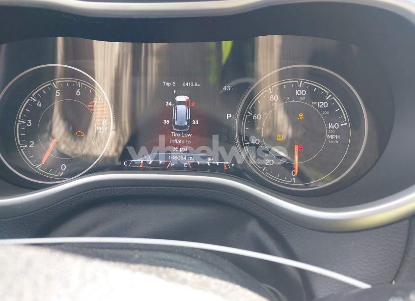 Photo 15 of 2017 Jeep Cherokee TRAILHAWK 4X4 (VIN 1C4PJMBS3HW664741)