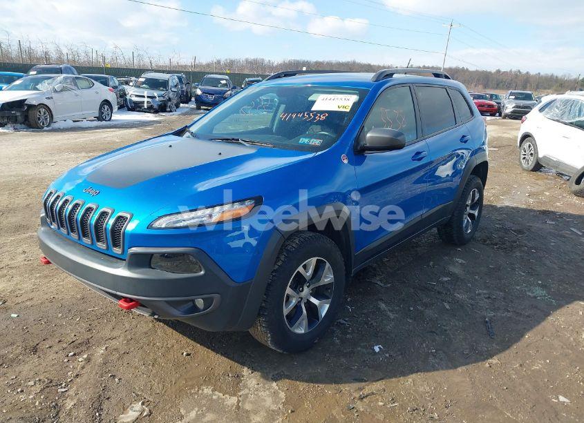 Photo 2 of 2017 Jeep Cherokee TRAILHAWK 4X4 (VIN 1C4PJMBS3HW664741)