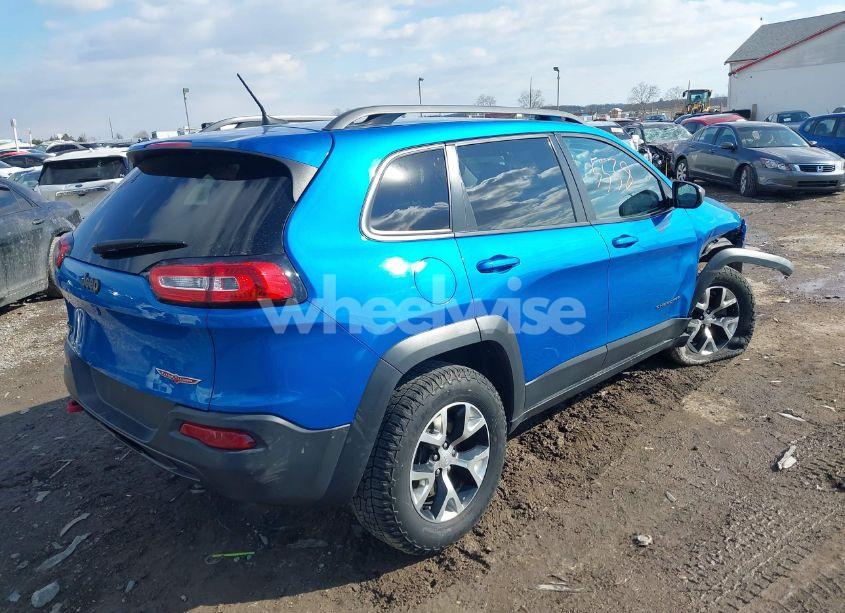 Photo 4 of 2017 Jeep Cherokee TRAILHAWK 4X4 (VIN 1C4PJMBS3HW664741)