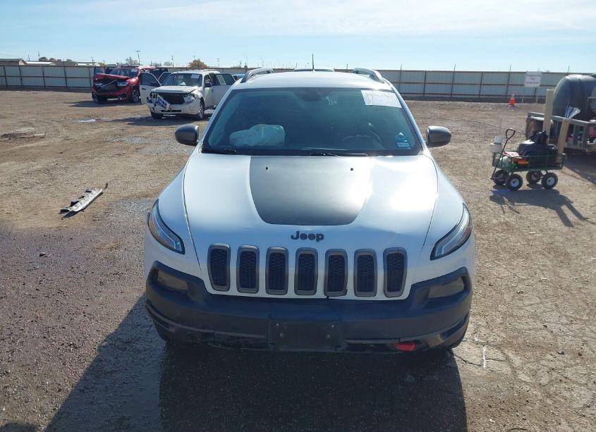 Photo 13 of 2014 Jeep Cherokee TRAILHAWK (VIN 1C4PJMBS4EW160498)