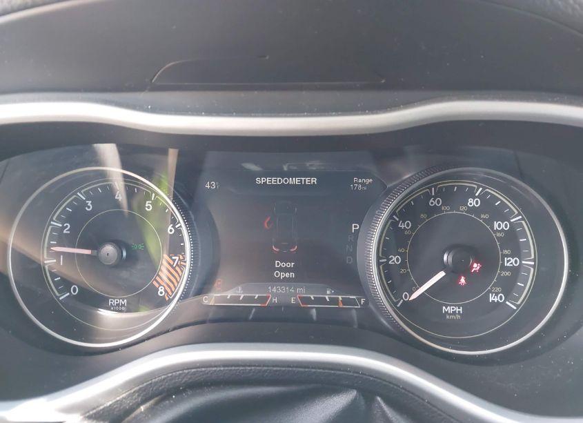 Photo 7 of 2014 Jeep Cherokee TRAILHAWK (VIN 1C4PJMBS4EW160498)