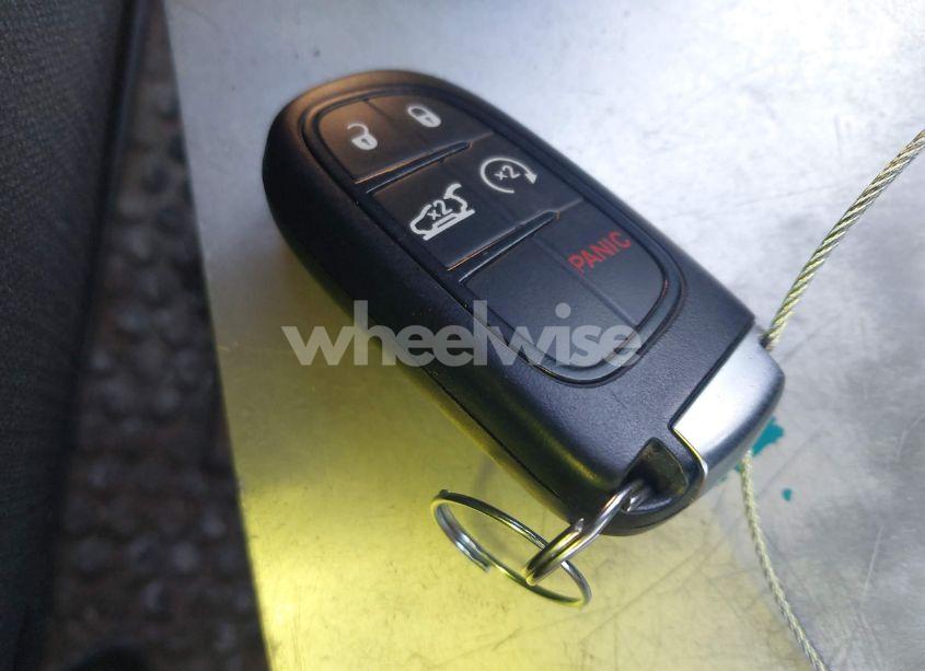 Photo 11 of 2014 Jeep Cherokee TRAILHAWK (VIN 1C4PJMBS4EW179763)