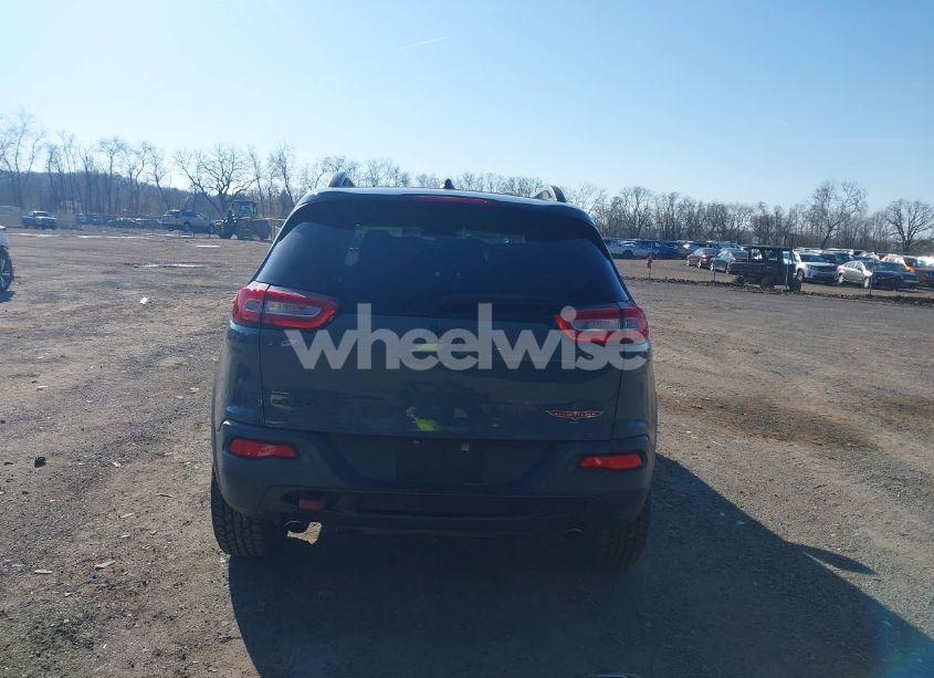 Photo 17 of 2014 Jeep Cherokee TRAILHAWK (VIN 1C4PJMBS4EW179763)
