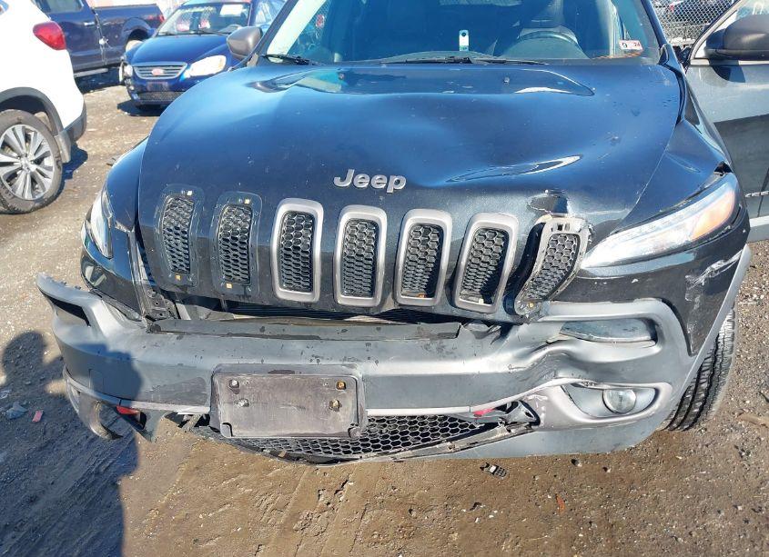 Photo 6 of 2014 Jeep Cherokee TRAILHAWK (VIN 1C4PJMBS4EW191721)