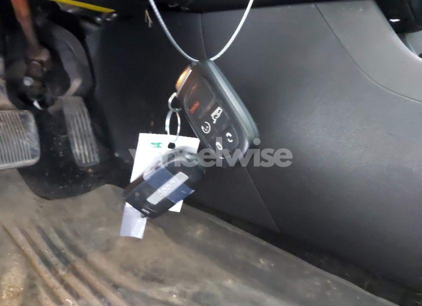 Photo 11 of 2014 Jeep Cherokee TRAILHAWK (VIN 1C4PJMBS4EW241159)