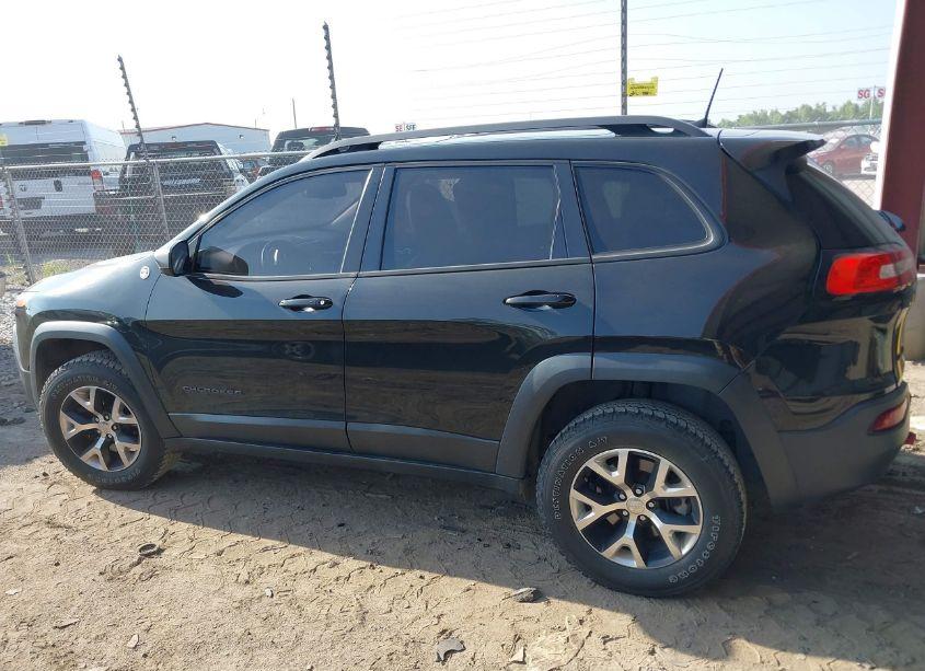 Photo 14 of 2016 Jeep Cherokee TRAILHAWK (VIN 1C4PJMBS4GW224574)