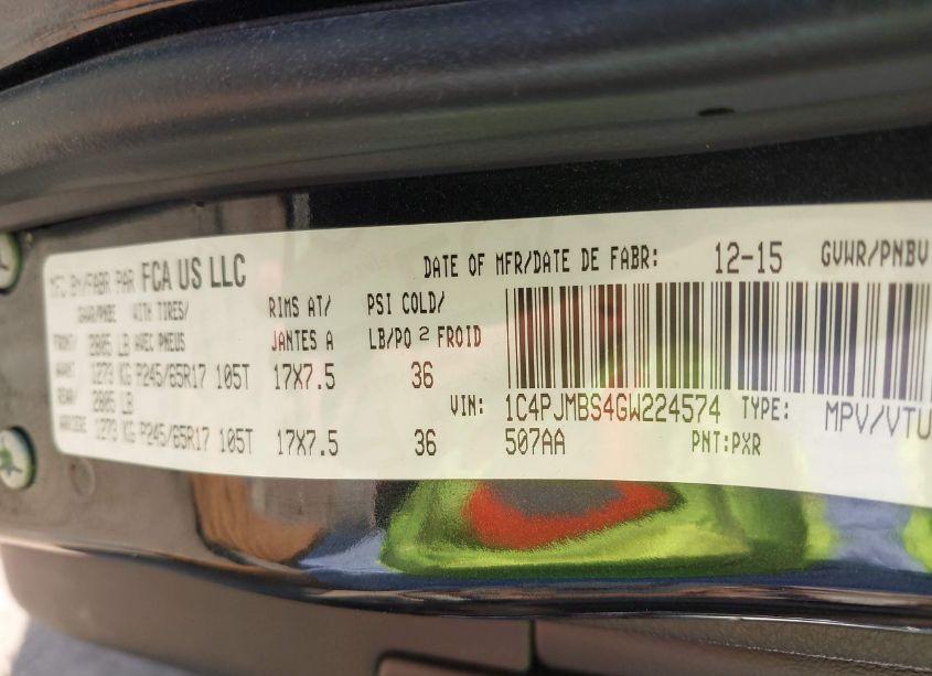 Photo 9 of 2016 Jeep Cherokee TRAILHAWK (VIN 1C4PJMBS4GW224574)