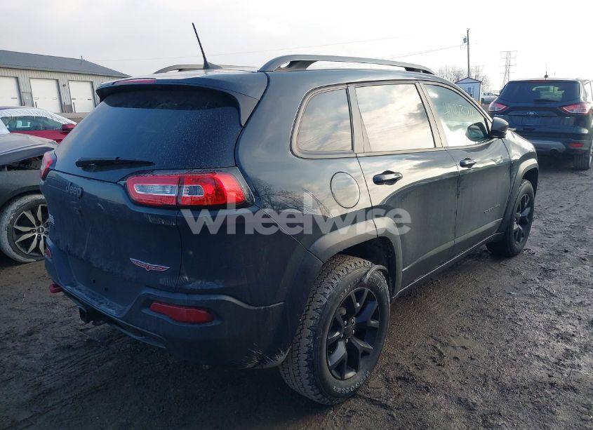 Photo 4 of 2017 Jeep Cherokee TRAILHAWK 4X4 (VIN 1C4PJMBS4HW647852)