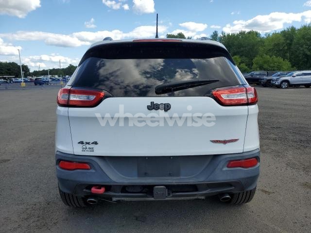Photo 3 of 2014 JEEP CHEROKEE TRAILHAWK (VIN 1C4PJMBS5EW111360)