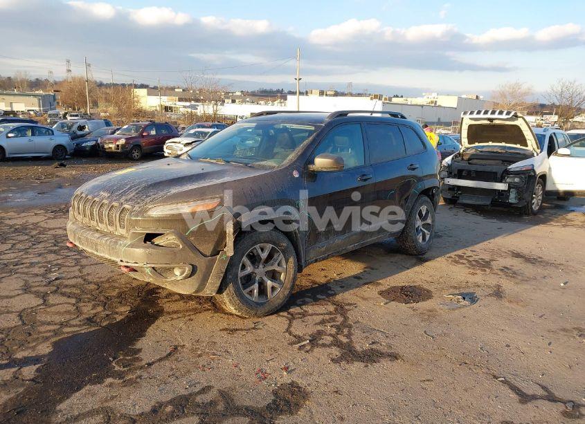 Photo 2 of 2014 Jeep Cherokee TRAILHAWK (VIN 1C4PJMBS5EW201978)