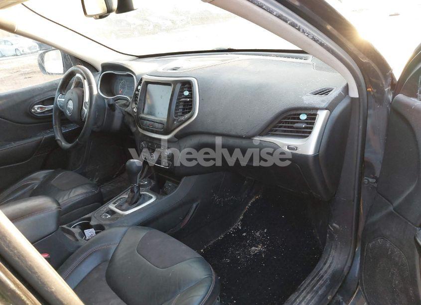 Photo 5 of 2014 Jeep Cherokee TRAILHAWK (VIN 1C4PJMBS5EW201978)