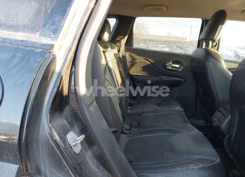 Photo 8 of 2014 Jeep Cherokee TRAILHAWK (VIN 1C4PJMBS5EW201978)