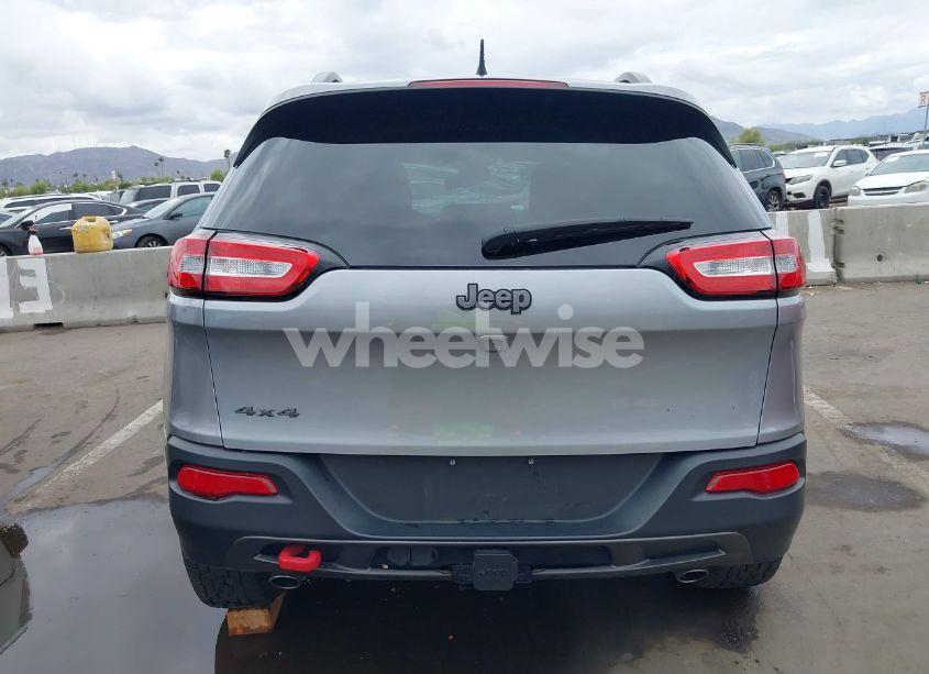Photo 16 of 2014 Jeep Cherokee TRAILHAWK (VIN 1C4PJMBS5EW216013)