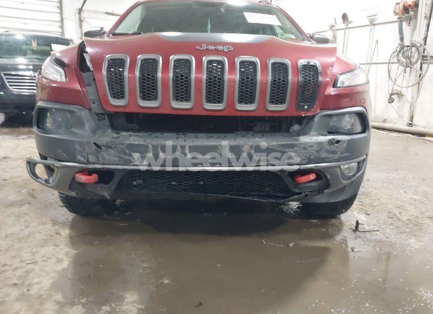 Photo 6 of 2014 Jeep Cherokee TRAILHAWK (VIN 1C4PJMBS5EW280567)
