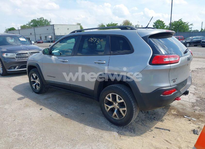 Photo 3 of 2015 Jeep Cherokee TRAILHAWK (VIN 1C4PJMBS5FW615313)