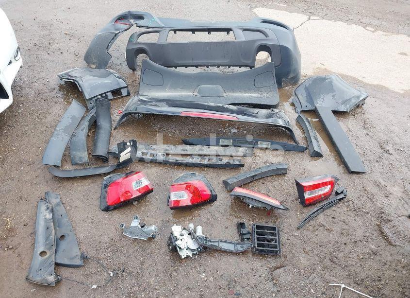 Photo 12 of 2015 Jeep Cherokee TRAILHAWK (VIN 1C4PJMBS5FW647601)