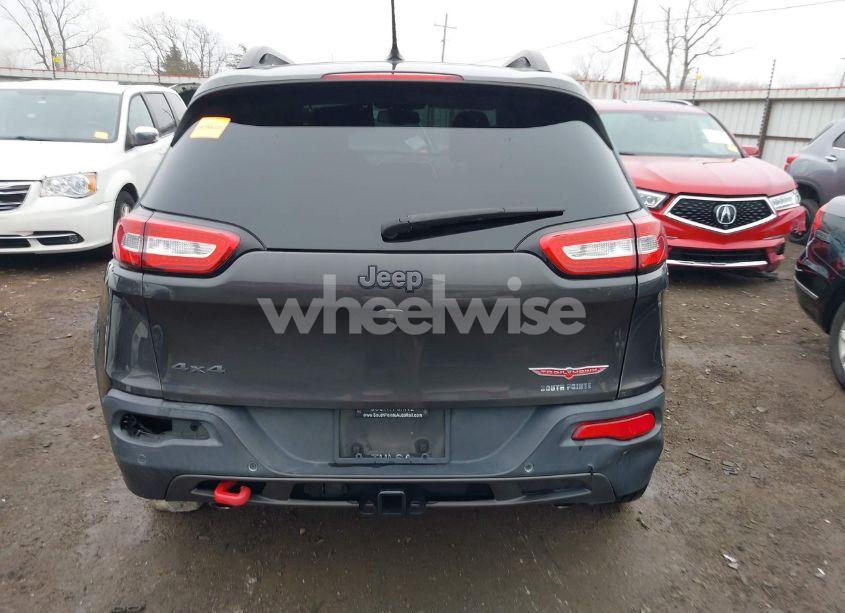 Photo 17 of 2015 Jeep Cherokee TRAILHAWK (VIN 1C4PJMBS5FW778902)