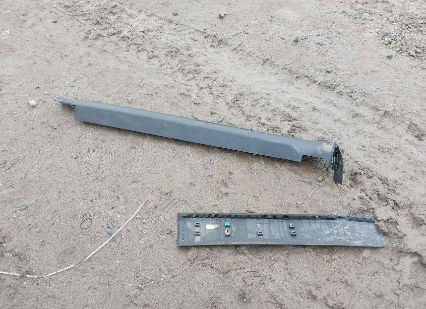 Photo 12 of 2015 Jeep Cherokee (VIN 1C4PJMBS5FW790077)